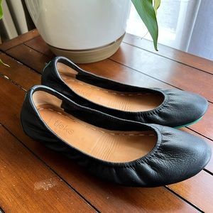 Tieks Matte Black Size 8